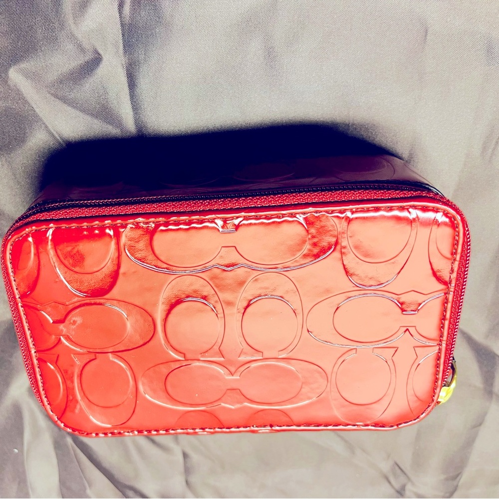 NWT! Red patent leather travel jewelry case - Picture 1 of 8